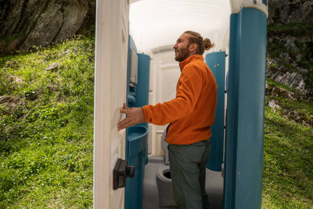 Portable Toilet Options We Offer in Phoenix, AZ